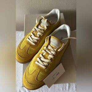 Collegium Court Yellow Suede Low-Top Sneakers